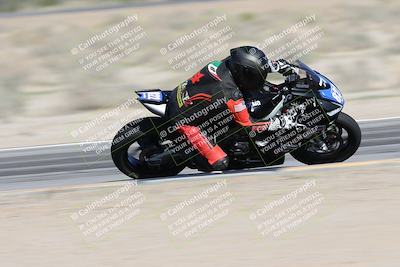 media/Jan-15-2026-Racers Edge (Thu) [[dfebeb70ab]]/2-A Group/Session 3 (Turn 15 Inside Pans)/